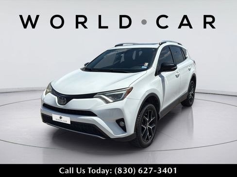 Used 2018 Toyota RAV4 SE w/ Power Extra Value Package FWD image 15