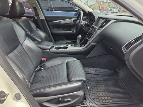 Used 2016 INFINITI Q50 Sport image 18