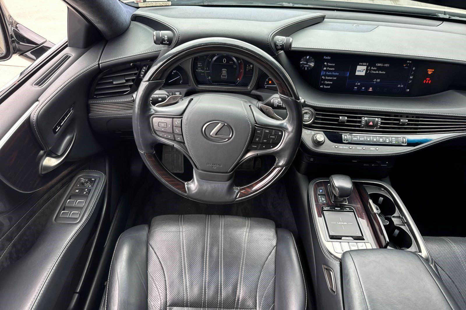 Used 2018 Lexus LS 500 AWD w/ Interior Upgrade Package image 29
