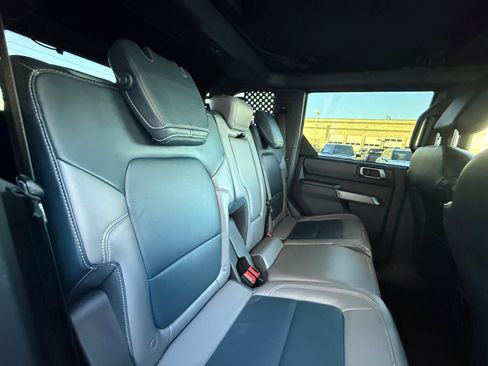 Used 2021 Ford Bronco First Edition image 18