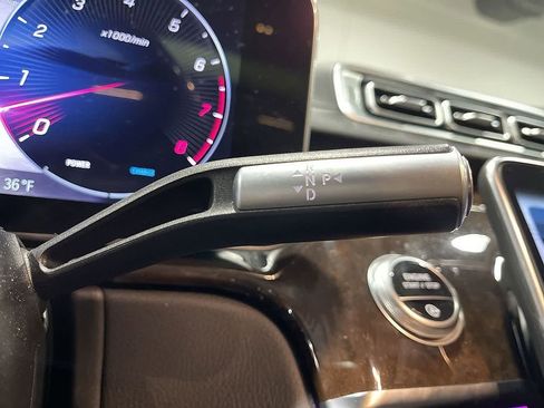 Used 2021 Mercedes-Benz S 500 4MATIC image 29