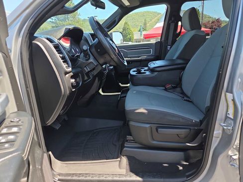 Used 2022 RAM 2500 Big Horn AWD/4WD image 19