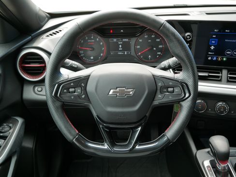 Certified 2024 Chevrolet Trax RS w/ Driver Confidence Package FWD image 12