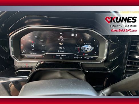 Used 2022 GMC Sierra 1500 Elevation w/ LPO, Elevation Black Package image 15