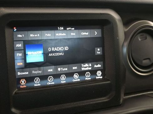 Used 2022 Jeep Wrangler Sport image 27