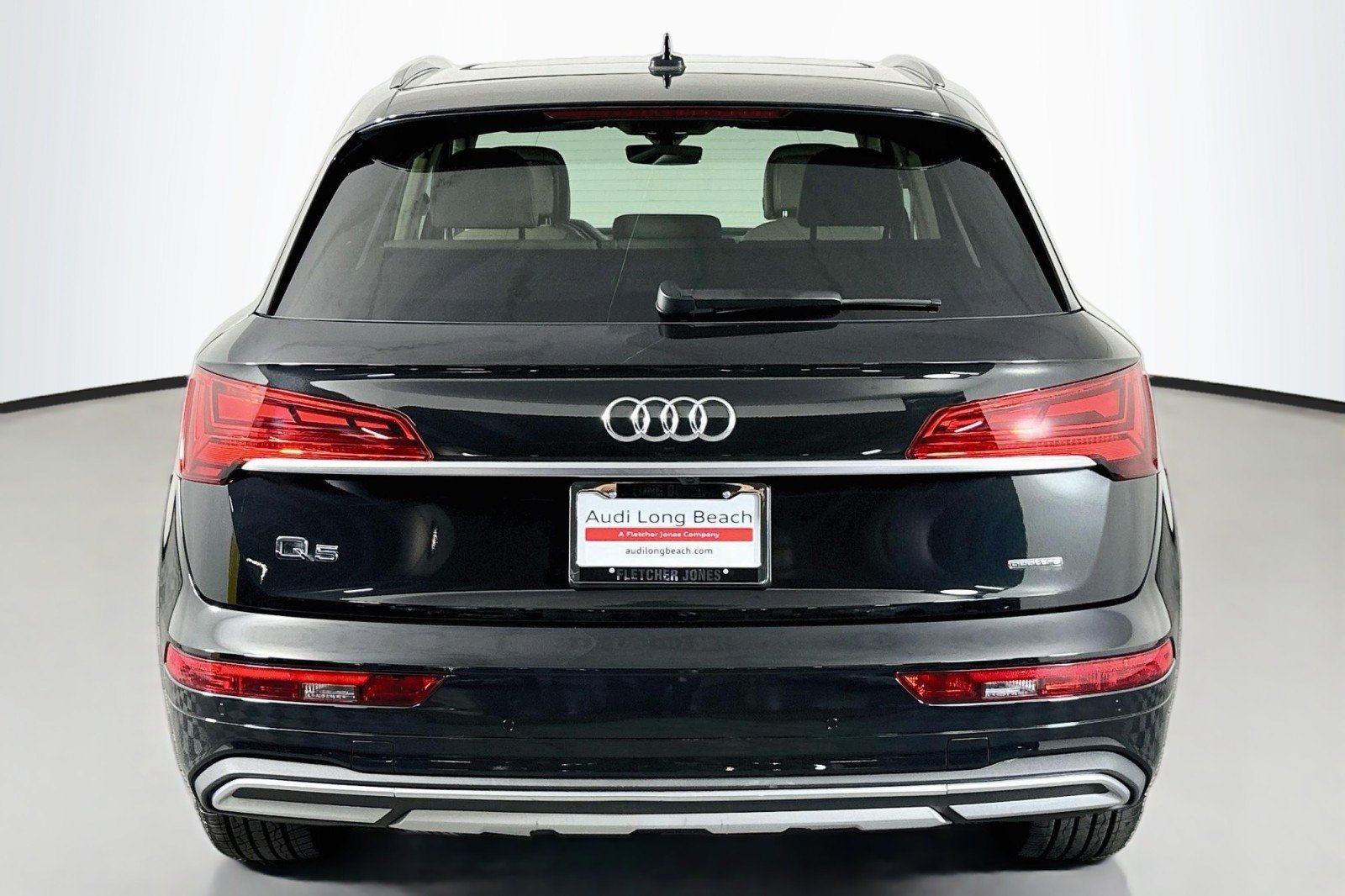 Used 2023 Audi Q5 2.0T Premium AWD/4WD image 3