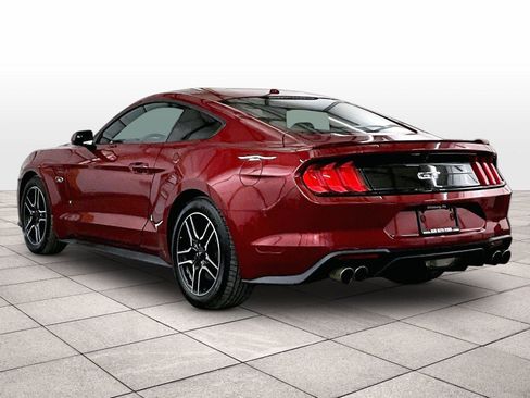 Used 2019 Ford Mustang GT RWD image 10