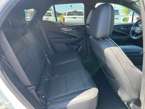 Used 2024 Chevrolet Blazer EV LT AWD/4WD image 23
