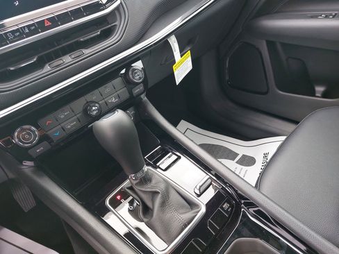 New 2026 Jeep Compass Latitude image 27