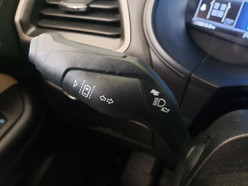 Used 2024 Ford Edge SEL w/ Convenience Package image 25