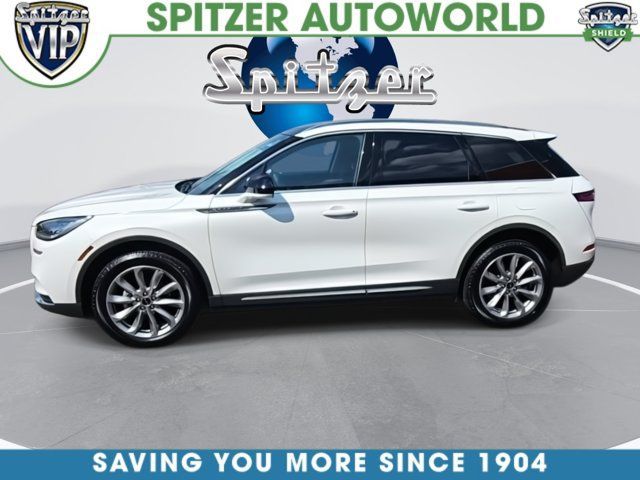 Used 2022 Lincoln Corsair AWD w/ Premium Package image 5
