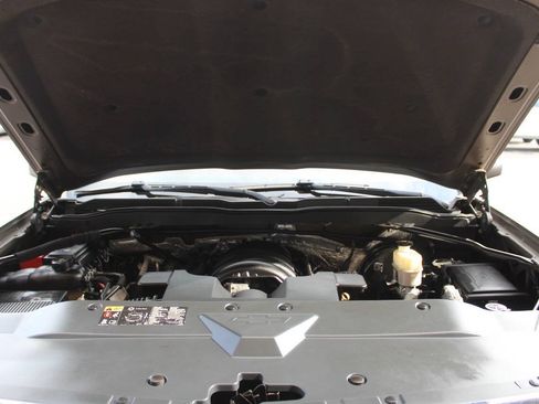 Used 2014 Chevrolet Silverado 1500 High Country w/ High Country Premium Package AWD/4WD image 8