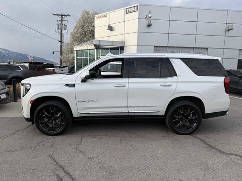 Used 2021 GMC Yukon Denali w/ Denali Ultimate Package image 8