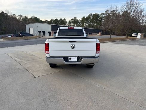 Used 2017 RAM 1500 Tradesman w/ Chrome Appearance Group image 4