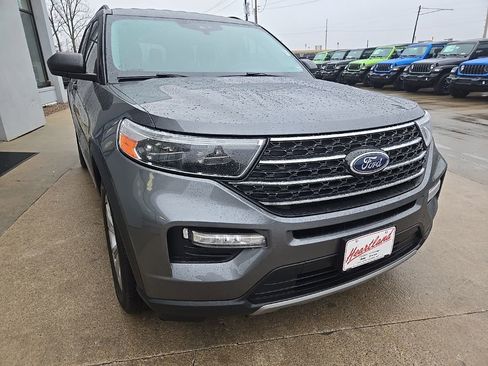 Used 2023 Ford Explorer XLT w/ Equipment Group 202A image 14