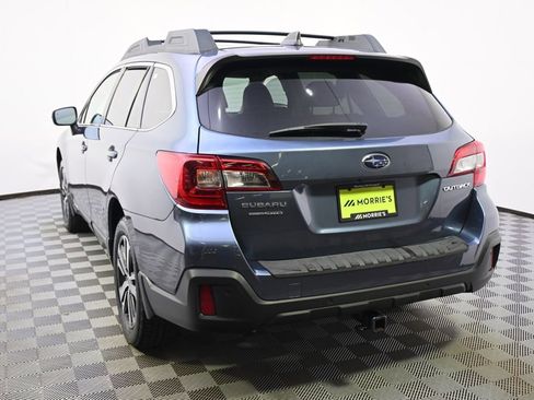 Used 2018 Subaru Outback 2.5i Limited AWD/4WD image 4