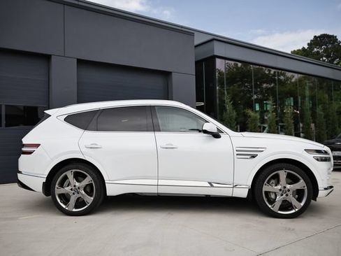 Used 2023 Genesis GV80 3.5T w/ Prestige Package AWD/4WD image 4