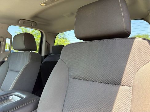 Used 2018 Chevrolet Silverado 1500 LT w/ All Star Edition AWD/4WD image 9