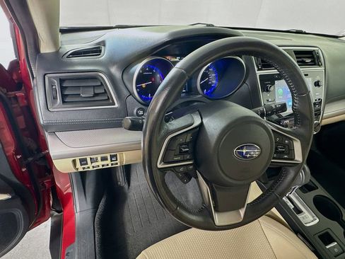 Used 2019 Subaru Outback 2.5i Premium AWD/4WD image 11