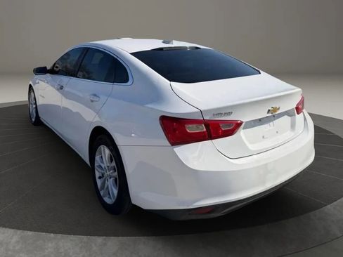 Used 2018 Chevrolet Malibu LT FWD image 5