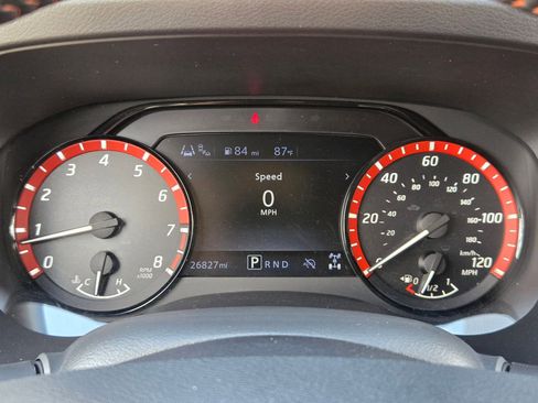 Used 2025 Nissan Frontier PRO-4X w/ Tow Package AWD/4WD image 24