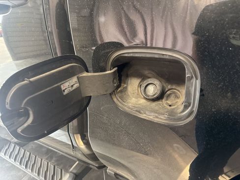 Used 2022 Chevrolet Silverado 1500 Custom w/ Rally Edition image 10