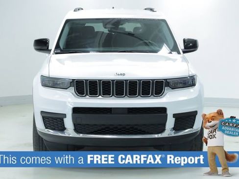 Used 2023 Jeep Grand Cherokee L Laredo image 2