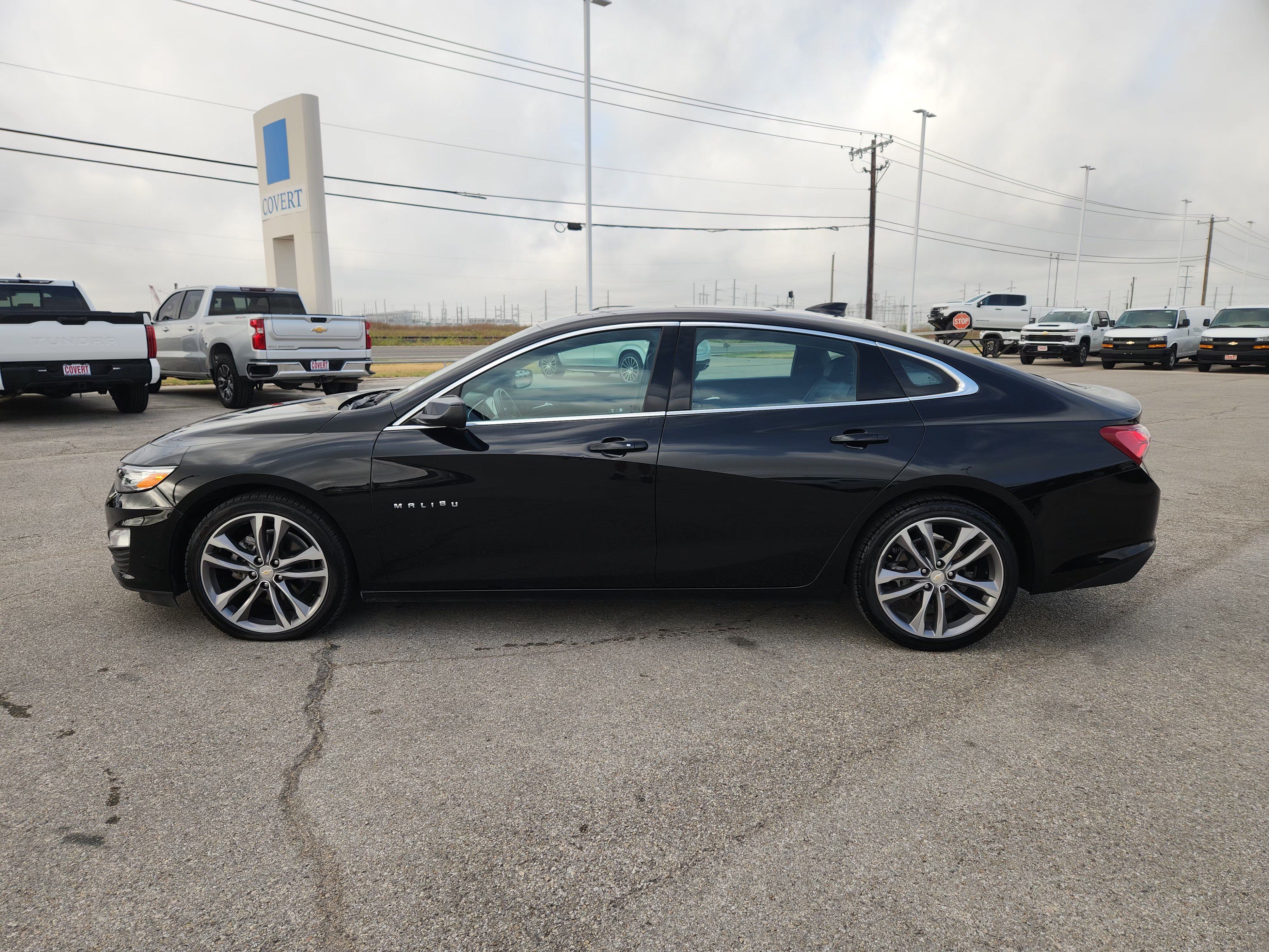 Used 2024 Chevrolet Malibu LT FWD image 4