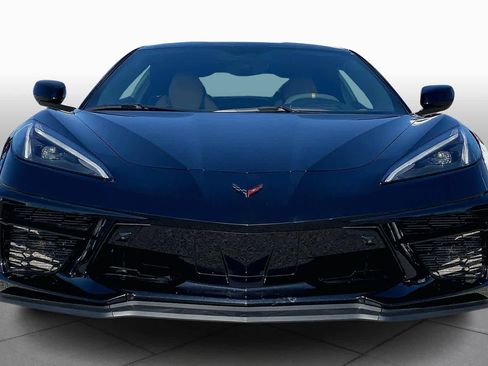 Used 2022 Chevrolet Corvette Stingray Preferred Cpe w/ Z51 Performance Package image 3