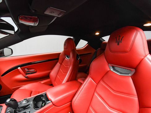 Used 2018 Maserati GranTurismo Sport image 52