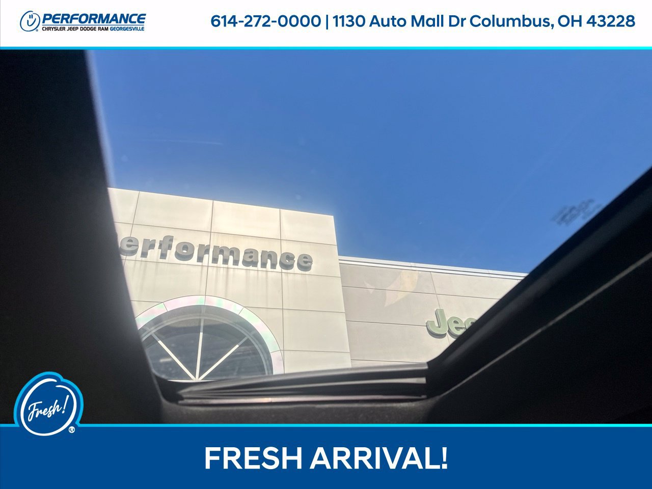 Used 2018 Ford Explorer XLT w/ Equipment Group 202A FWD image 22