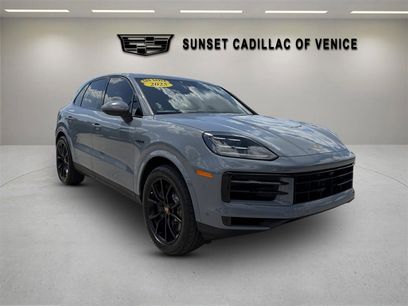 Used 2025 Porsche Cayenne E-Hybrid