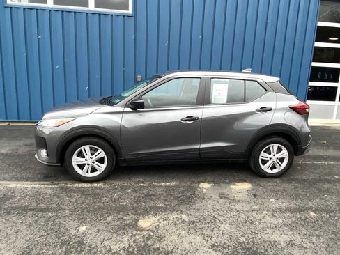 Used 2024 Nissan Kicks S image 14