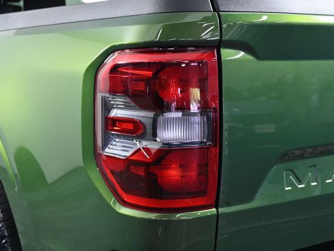 Used 2025 Ford Maverick XLT w/ XLT Luxury Package AWD/4WD image 8
