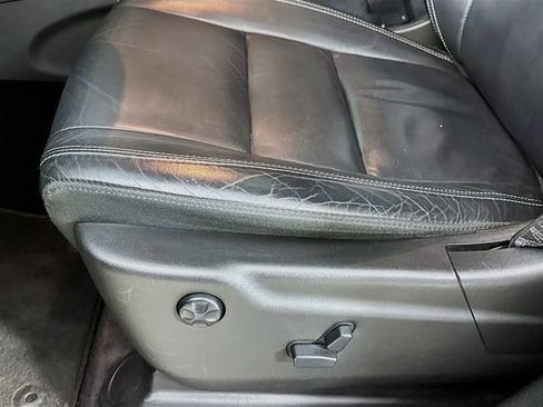 Used 2017 Jeep Grand Cherokee Limited image 23