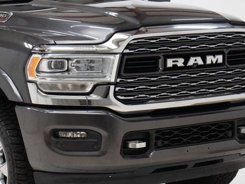 Used 2020 RAM 2500 Limited AWD/4WD image 9