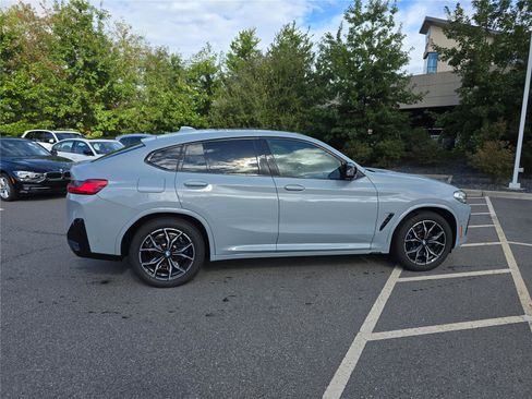 Used 2024 BMW X4 M40i image 1