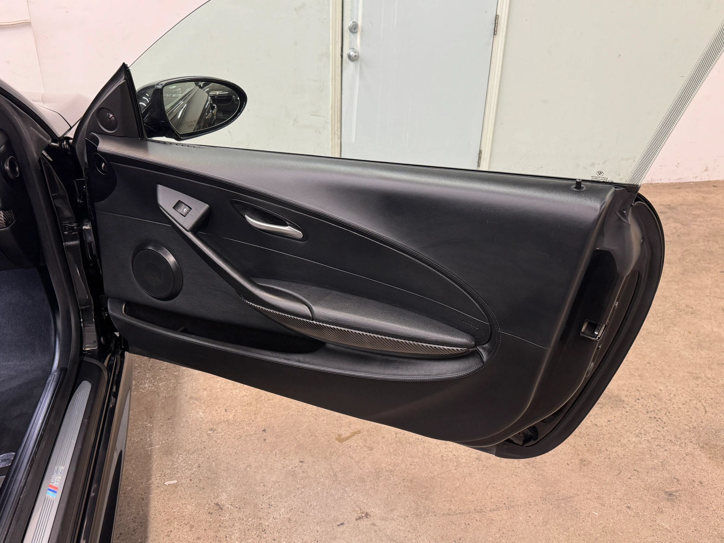 Used 2007 BMW M6 Convertible RWD image 17