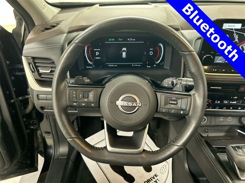 Used 2023 Nissan Rogue Platinum w/ Platinum Premium Package image 6