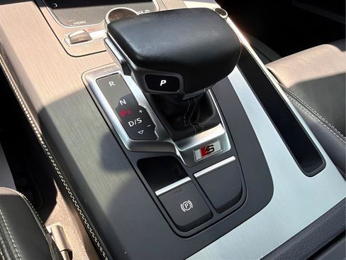 Used 2018 Audi SQ5 Premium Plus AWD/4WD image 47