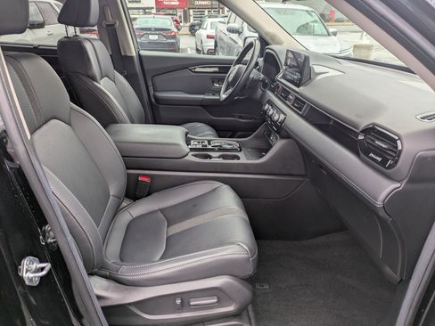 Certified 2025 Honda Pilot EX-L image 34