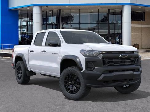 New 2026 Chevrolet Colorado Trail Boss AWD/4WD image 7