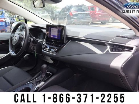 Used 2024 Toyota Corolla LE FWD image 31
