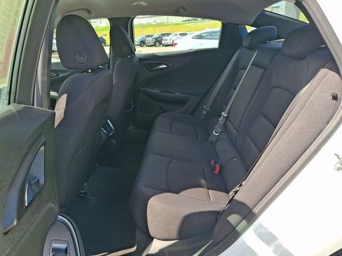 Used 2024 Chevrolet Malibu LT FWD image 10