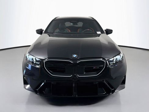 New 2027 BMW M5 Touring AWD/4WD image 2