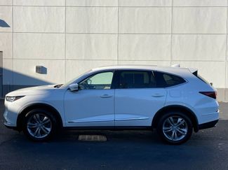 Used 2023 Acura MDX SH-AWD video 2