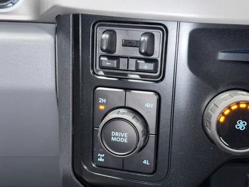 New 2026 Ford F350 XLT w/ XLT Premium Package AWD/4WD image 23