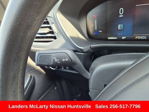 Used 2025 Ford Escape Active AWD/4WD image 25