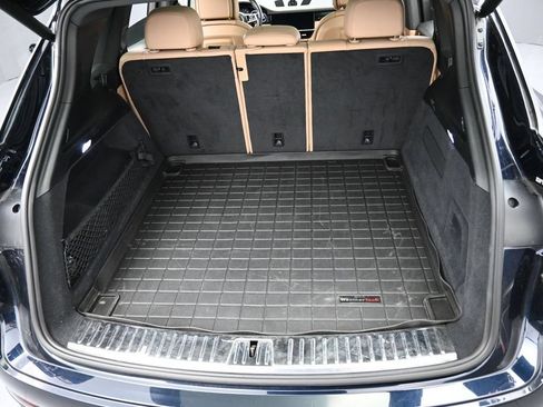Used 2021 Porsche Cayenne AWD/4WD image 31