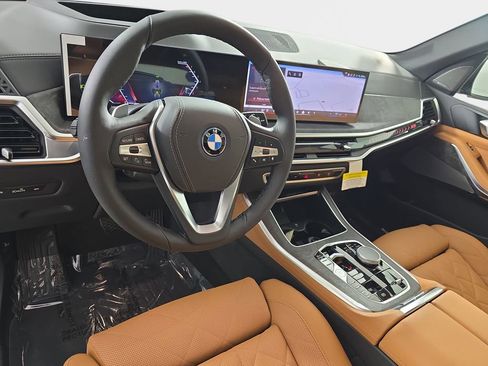 New 2026 BMW X5 xDrive50e AWD/4WD image 16